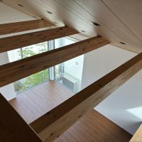 藤沢市辻堂東海岸二丁目の売買物件/ロフトからリビングを見下ろして