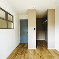 藤沢市鵠沼海岸二丁目の売買物件/WICのある南東側の洋室