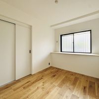 藤沢市鵠沼海岸二丁目の売買物件/北側の洋室
