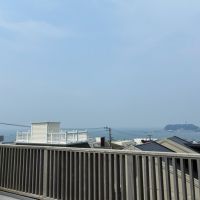 鎌倉市七里ガ浜二丁目の賃貸物件/ルーフトップバルコニーからは、海と江ノ島が見えます