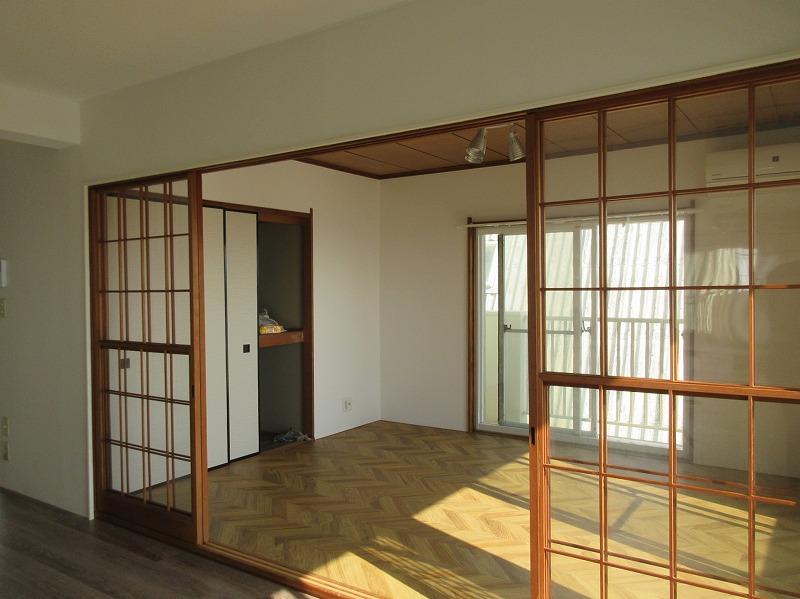 和室から洋室に変更しています