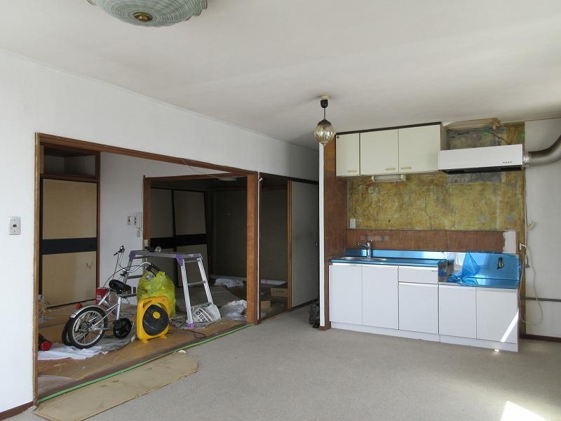 室内の様子(オーナーにて工事中)