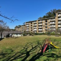 鎌倉市梶原五丁目の賃貸物件/団地内には4つの大きな公園がある｜ここが中央の公園