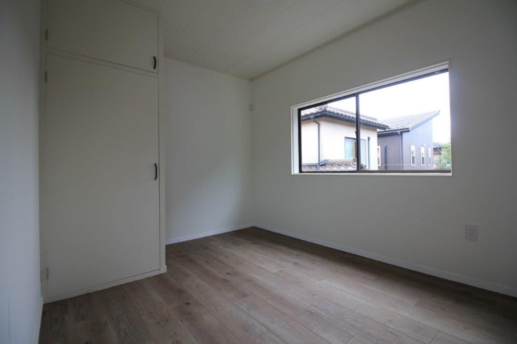 河北郡内灘町字千鳥台の賃貸物件/2階の南向きの洋室