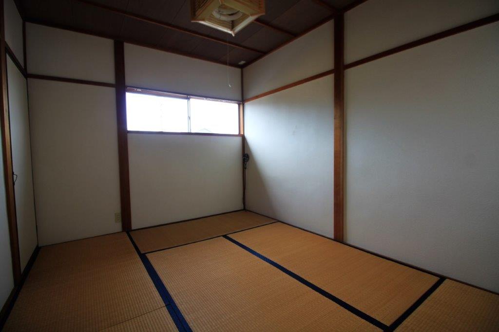 2階西側の和室