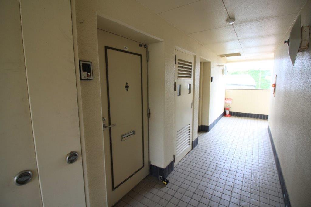 金沢市本多町の賃貸物件/共用廊下