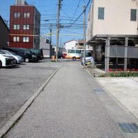 金沢市石引の売買物件/前面道路