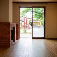 金沢市泉野町の売買物件/リビングから公園ビュー