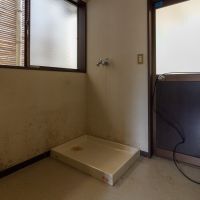 金沢市泉野町の売買物件/ユーティリティスペース。勝手口あり