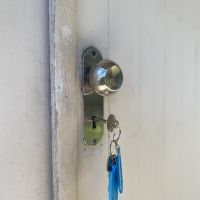 金沢市泉ヶ丘の売買物件/鍵もレトロ