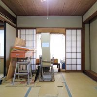 金沢市松村の売買物件/１階６畳和室は縁側付き