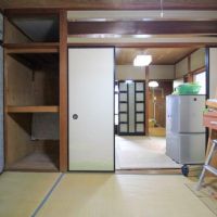 金沢市松村の売買物件/１階６畳和室