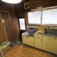 金沢市松村の売買物件/サザエさんの家のような台所