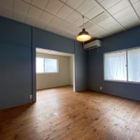 かほく市の売買物件/玄関寄りの洋室　光の入り方が絶妙です