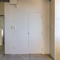 金沢市弥生の賃貸物件/トイレと洗面は新設済み。