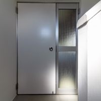 金沢市弥生の賃貸物件/テナント入口