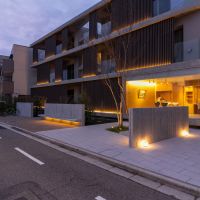金沢市中央通町の賃貸物件/夜は、ふんわり建物を照らす