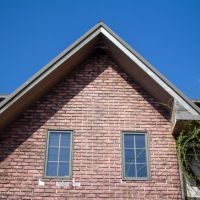 石川県白山市藤木町の売買物件/とんがりファサード