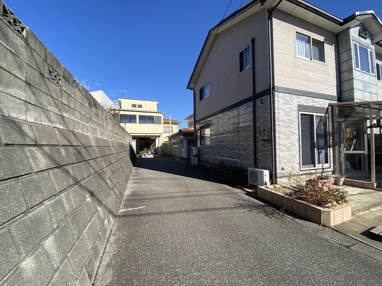 石川県河北郡内灘町字鶴ヶ丘3丁目の売買物件/少し奥まった場所に今回の物件はあります　ちょっとした隠れ家感もあります