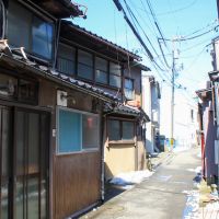 金沢市水溜町の賃貸物件/建物全面道路