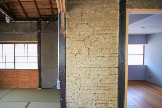 金沢市水溜町の賃貸物件/部屋と壁の対比が面白いです