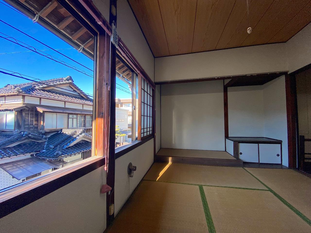 金沢市野町の売買物件/2階の部屋から見える景色がいい感じです