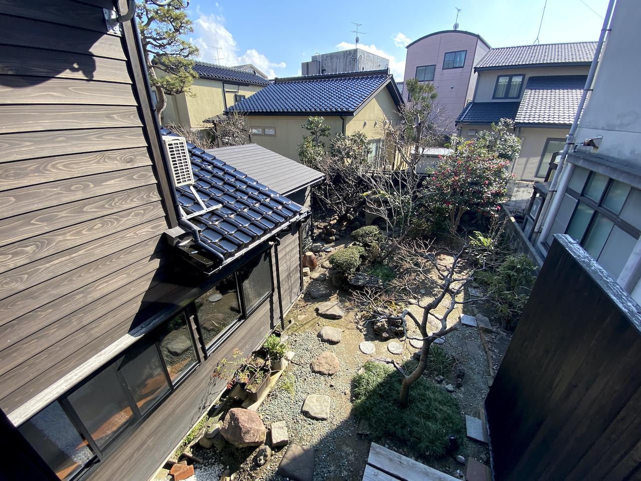 金沢市十三間町の売買物件/青空も見え、抜け感も気持ちがいい