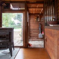 福井県坂井市三国町崎の売買物件/薪ストーブもセットです。