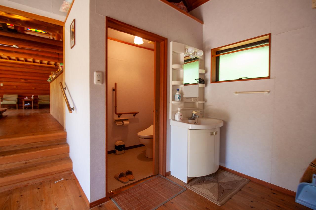 珠洲市若山町上山の売買物件/手洗い、トイレ