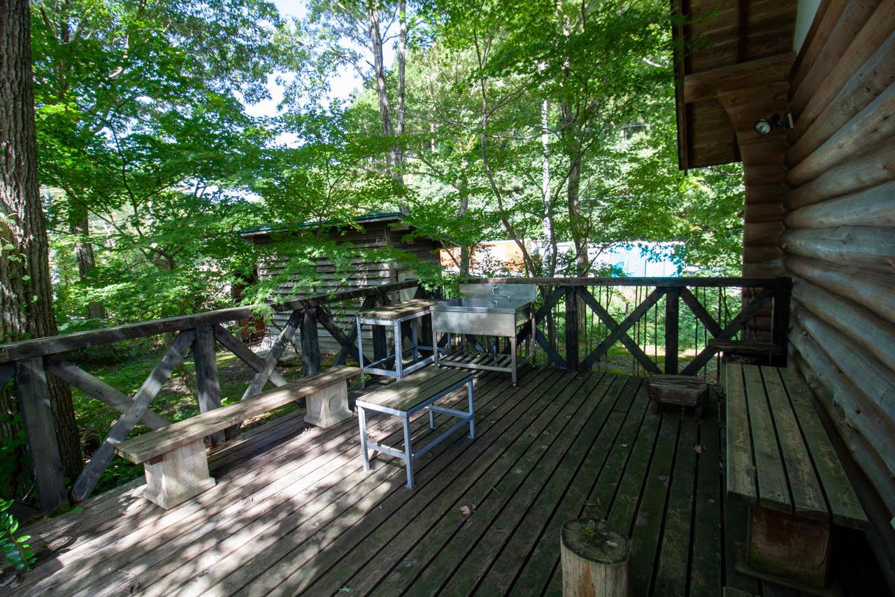 珠洲市若山町上山の売買物件/バーベキューにピッタリのウッドデッキ