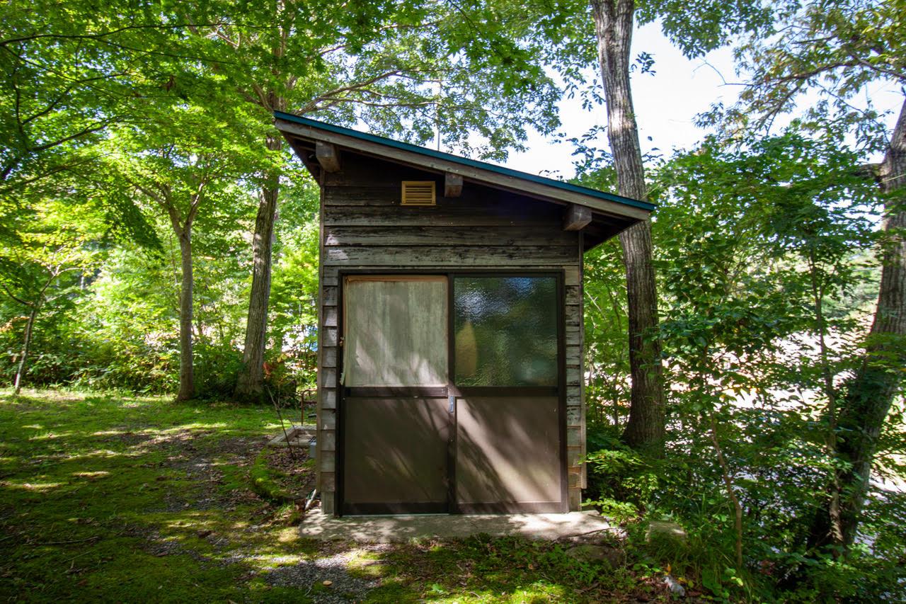 珠洲市若山町上山の売買物件/外物置