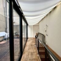 金沢市広坂1丁目の賃貸物件/3階ホール　トップライトの光が降り注ぐ心地良い空間