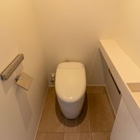 金沢市中央通町の賃貸物件/トイレは手洗い付きとなります