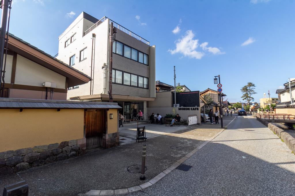 金沢市長町の賃貸物件/長町武家屋敷跡にあるRCビル。2019年に一棟丸ごとリノベージョン