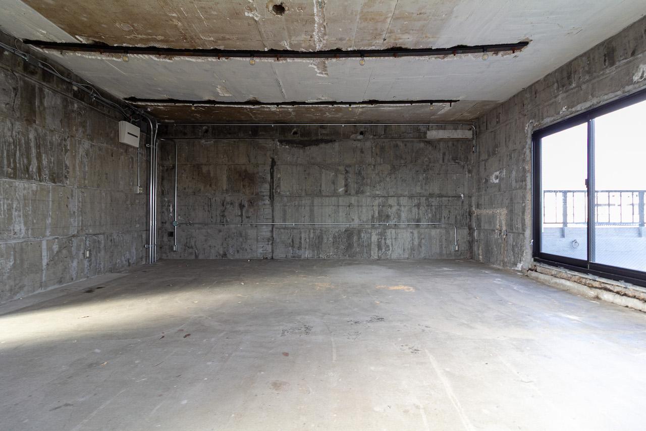 金沢市長町の賃貸物件/コンセント・照明ダクトが残置されています。