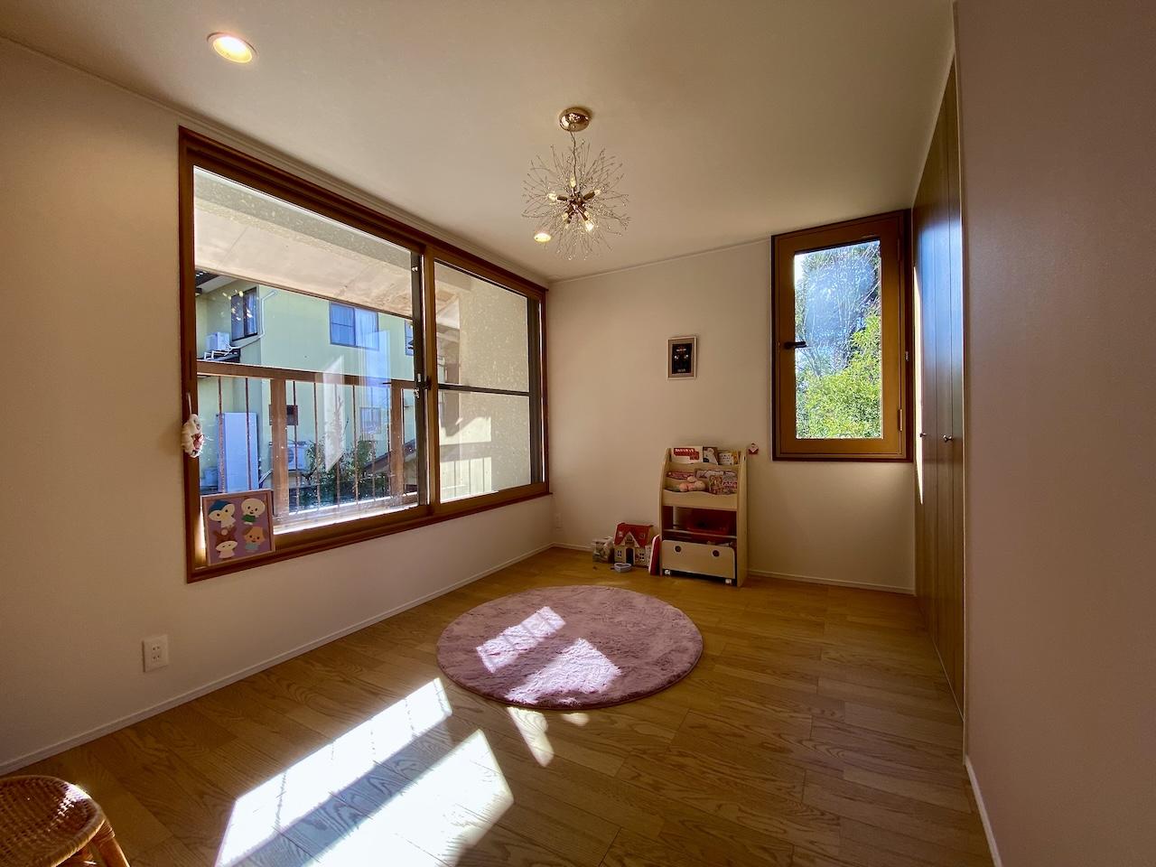 金沢市高尾南1丁目の売買物件/子供部屋1 バルコニー付きです