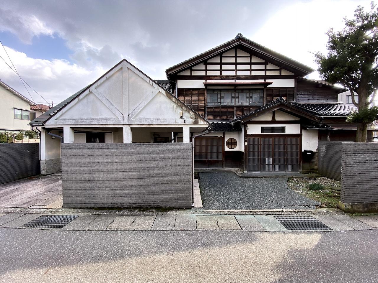 金沢市茨木町の賃貸物件/この外観気になりますよね？