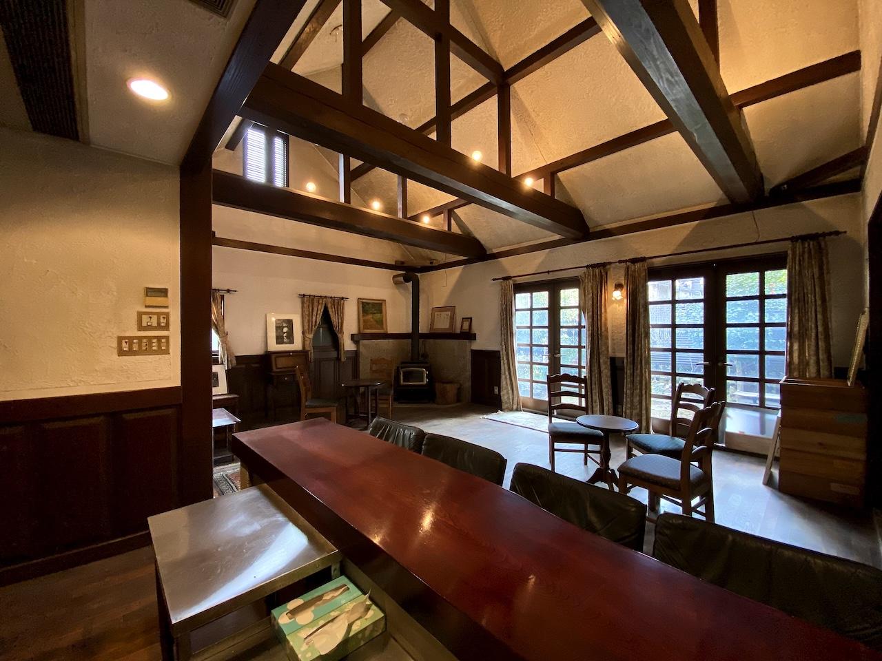 金沢市茨木町の賃貸物件/カウンター越しからの光景　店内は見渡せます