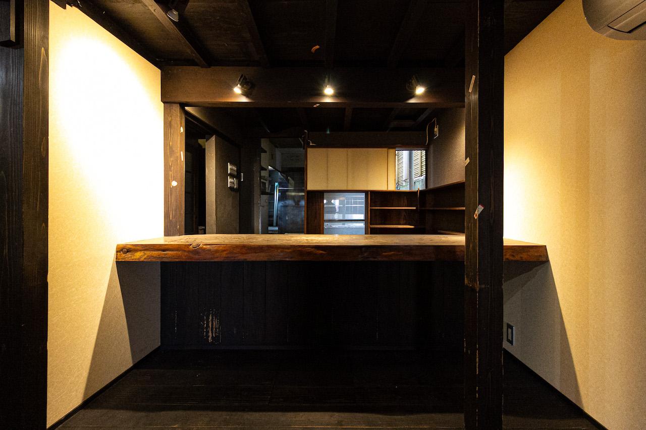 金沢市主計町の賃貸物件/カウンターテーブル