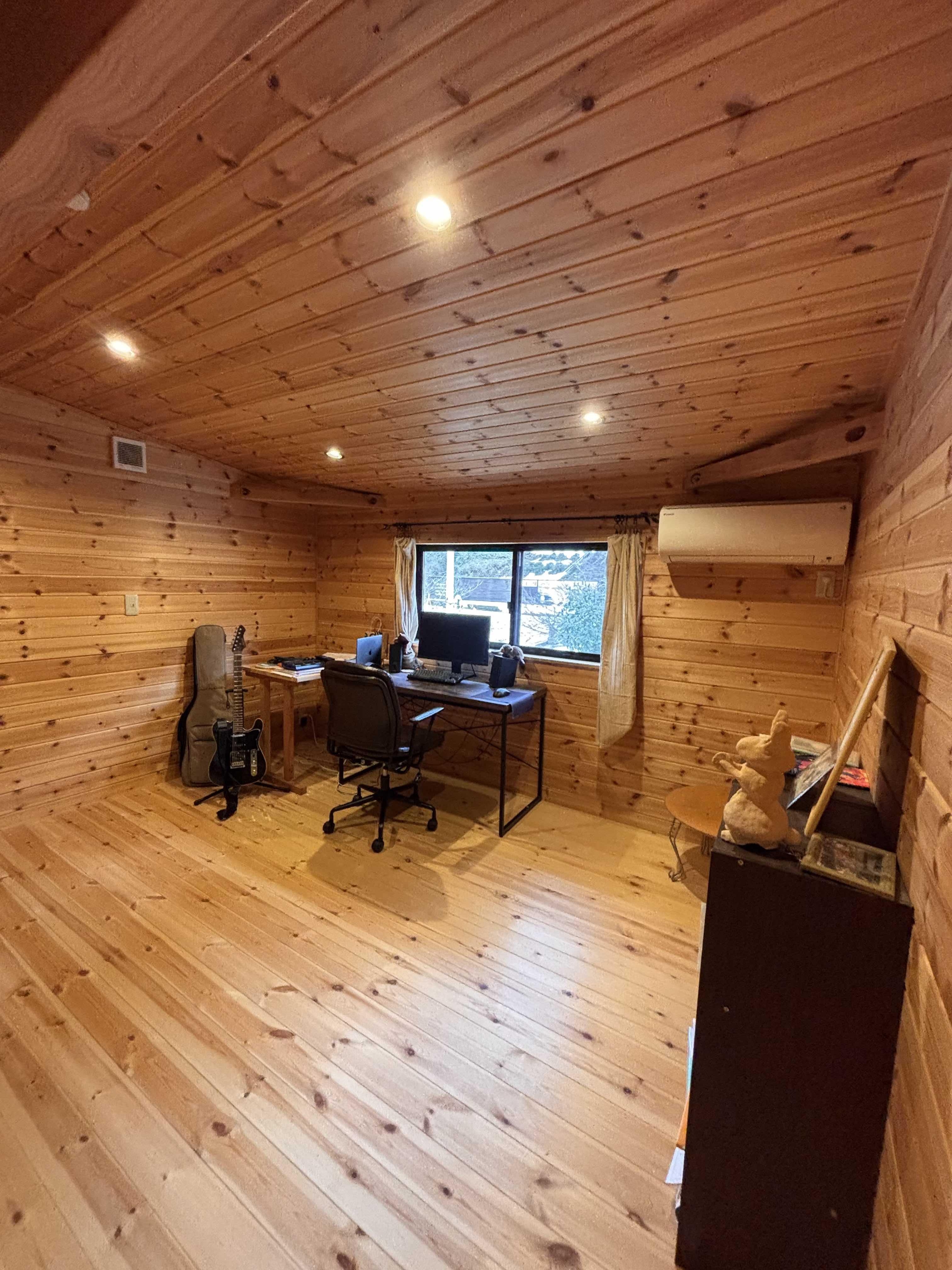 白山市八幡町の売買物件/2階洋室①　