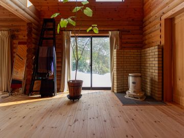 白山市八幡町の売買物件/空に近い私のログハウス