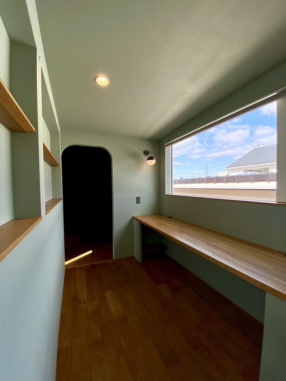 金沢市古府2丁目の売買物件/書斎　仕事や趣味の時間も捗る空間