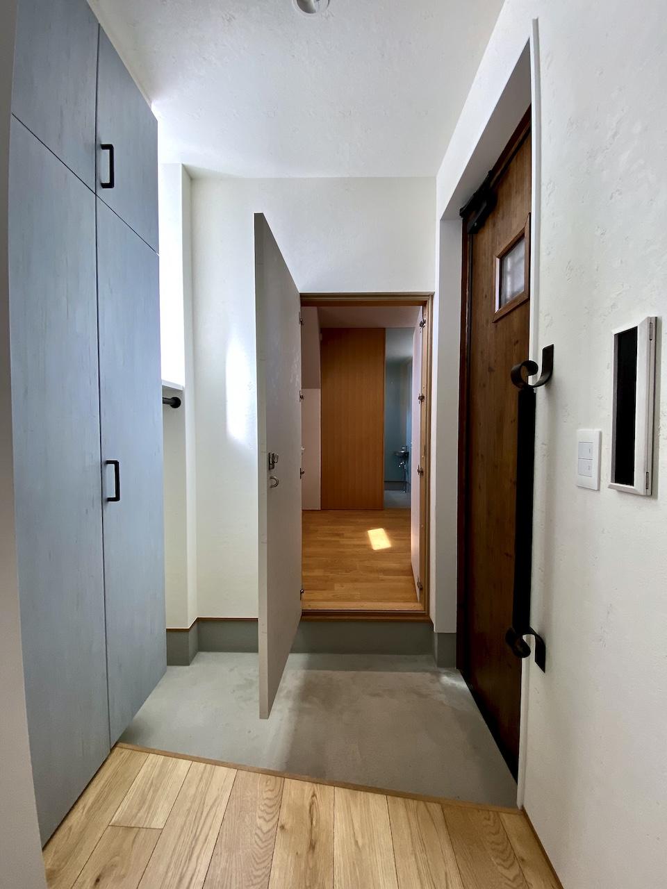 金沢市古府2丁目の売買物件/隣の洋室に繋がってます