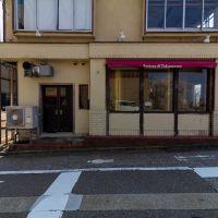 金沢市片町の賃貸物件/厨房の出入口あります。写真、左手