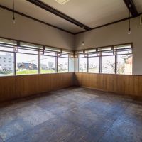 金沢市片町の賃貸物件/2階の元客席スペース。バンっと広がる犀川ビュー　