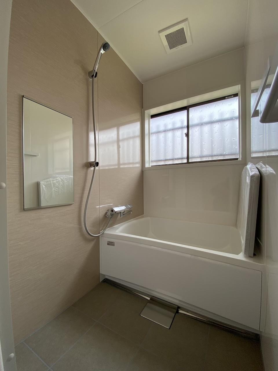 河北郡津幡町中須加はの賃貸物件/少し小さめのですが、新しくなった風呂場