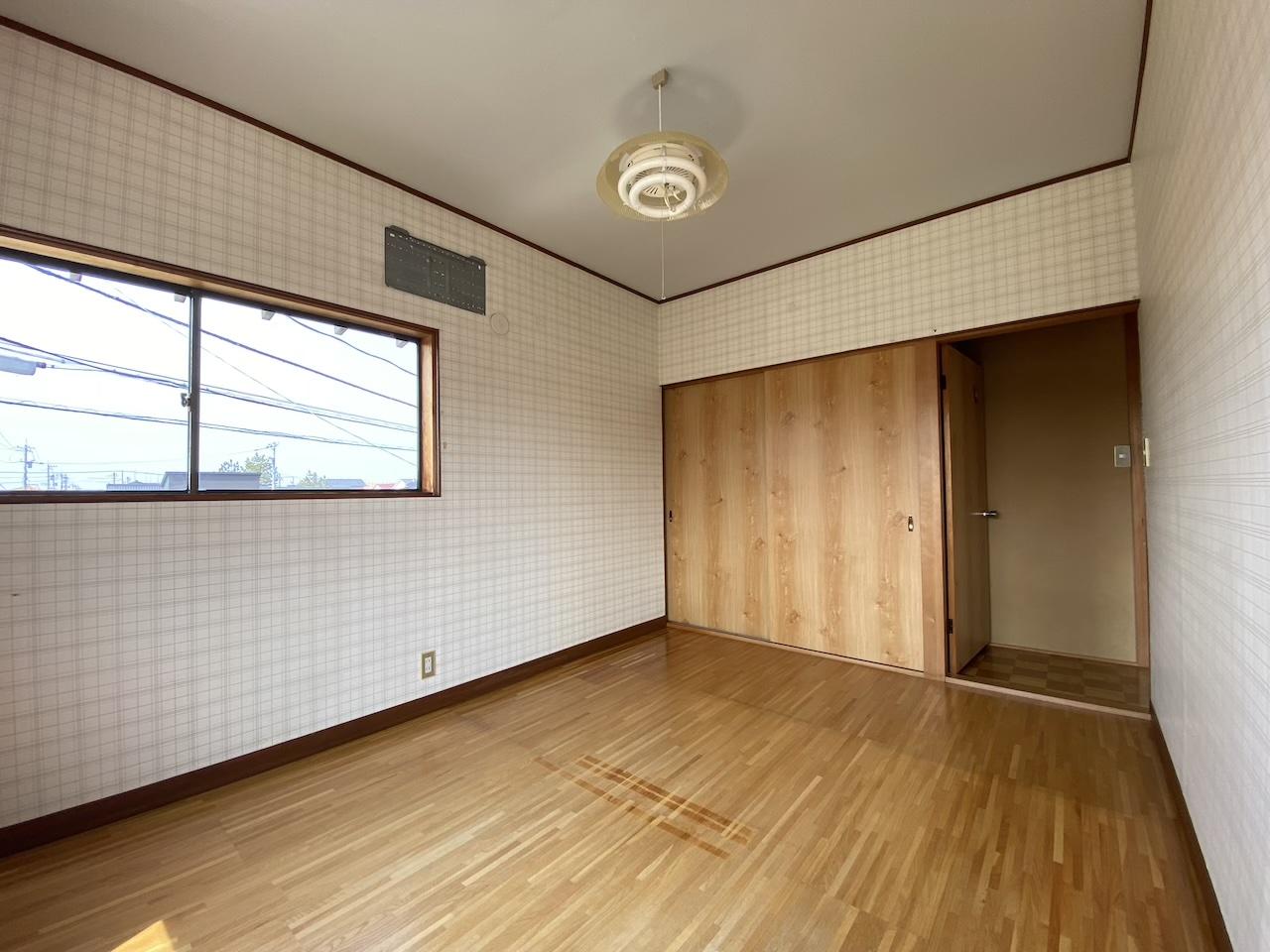 河北郡津幡町中須加はの賃貸物件/ここも自分好みに改装したいですね