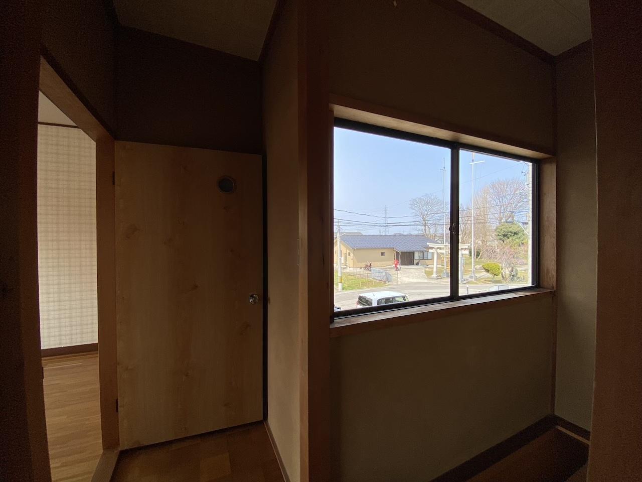 河北郡津幡町中須加はの賃貸物件/通りには神社があります