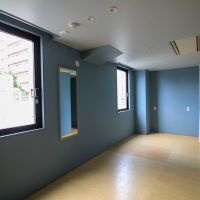 金沢市本町2丁目の賃貸物件/スモーキーブルーの室内
