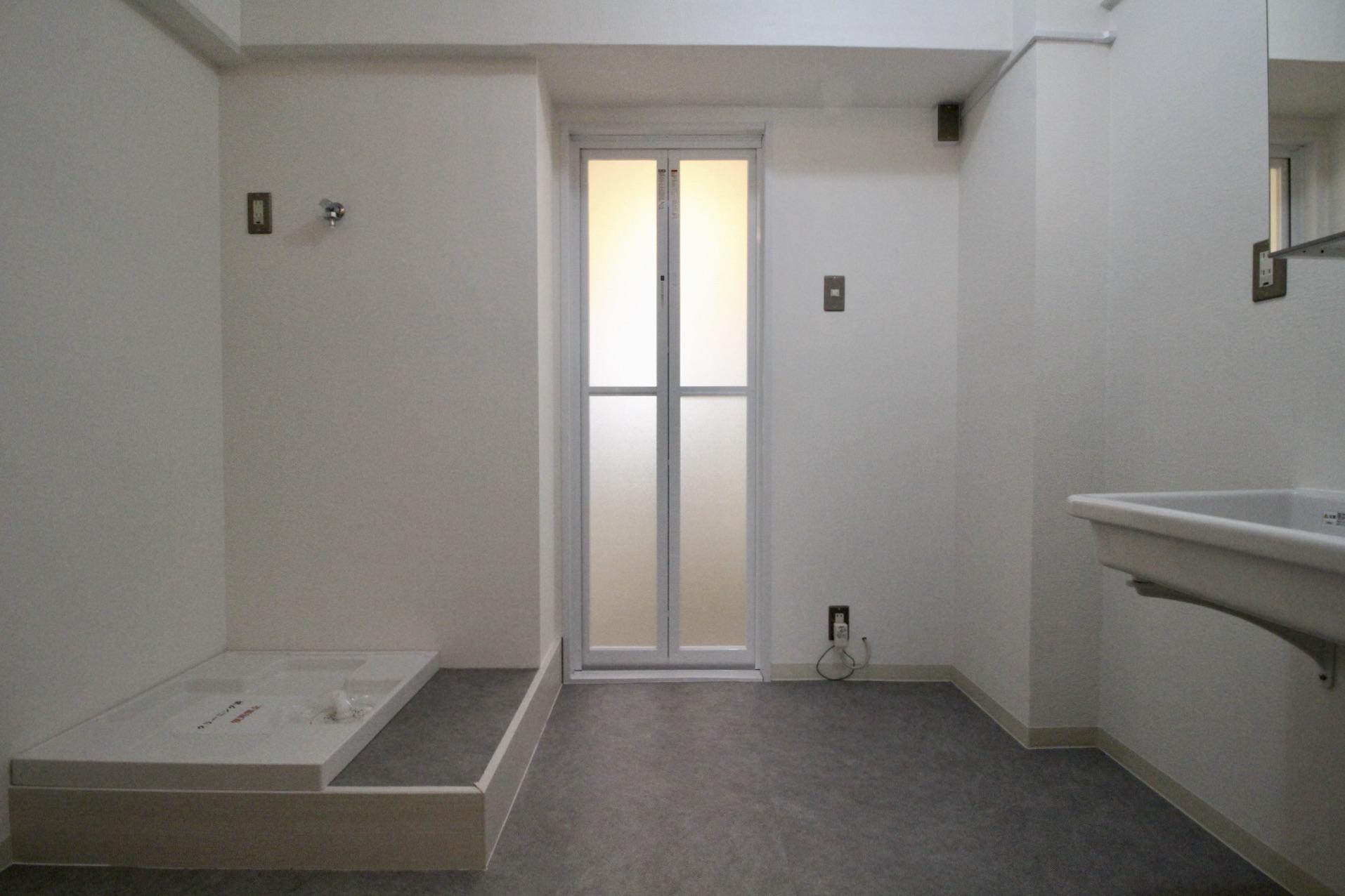 神戸市垂水区塩屋町の賃貸物件/ゆったり広めな洗面スペース